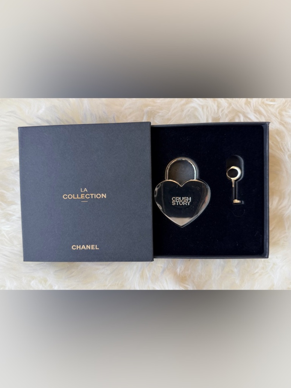 CHANEL Gold-Tone Heart Padlock Key Holder - Black Accents